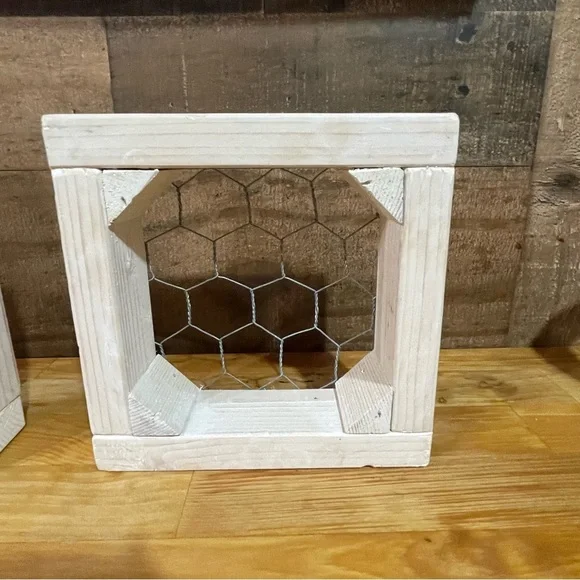 Set of 2 Rustic Farmhouse Shelves - Picture 3 of 4